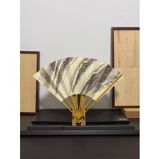 五骨折扇 瀑布圖 飾扇子 擺件, 如圖所示, 1個