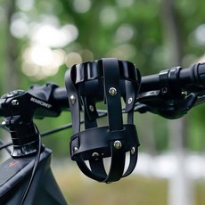 台灣熱銷 自行車水杯架 PU皮革可調節通用型水壺架 電動車奶茶咖啡杯架 騎行必備, 黑色PU皮款+黑色杯架, 1個