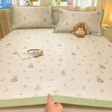 田園小兔涼感冰絲涼蓆三件套宿舍單人夏涼墊夏季可摺疊空調軟席子, 鬱金香小兔-平鋪款【冰絲涼蓆+枕套】