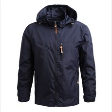 LARGE STORE 素面連帽防風防水衝鋒外套 男生外套 連帽外套 防風外套 衝鋒衣 登山外套(M8817)