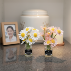 산컴퍼니 납골당 봉안당 꾸미기 미니어처 화병 미니꽃병 꽃 조화 소품 1+1, 2개, 화이트+핑크