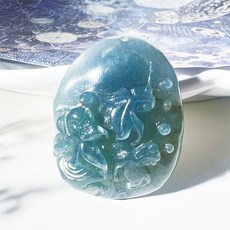 玉我翡翠 荷葉魚掛件牌件 A15087 瓜地馬拉A貨翡翠 翡翠玉石吊墜 護身平安, 1個