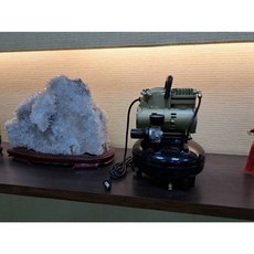 台灣製造 無油式空壓機 1/4HP 單缸 鋼彈模型美甲噴漆噴槍無油靜音, 1個, 粉紅色,二聯式發票