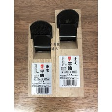 工具家達人 日本製 兼友 細工鉋刀 木工用 刨刀 手持式 刨光刀 木工刨 賊鉋刀 小鉋 刨柴魚 小山金属, 1個, 台子長150mm