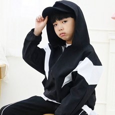 sonyun market 兒童戶外連帽外套