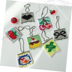 수공예 비즈 공예 열쇠고리 만들기 재료 세트 안전핀 도안 포함 과일 식물 동물, 2.어항