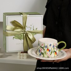 原創手繪鈴蘭花陶瓷咖啡杯碟套裝 下午茶精緻伴手禮, 鬱金香禮盒裝,260ml, 1個