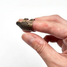 투구형 스틸 골무, 1개, 미디엄