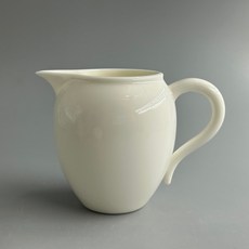 紅芳庭【羊脂玉瓷 公道杯】台灣製 蝶蘊 白瓷 茶海 茶具 功夫茶具 分茶器 泡茶壺 泡茶用具, 1個