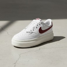 나이키 코트 비전 알타 여성 운동화 스니커즈 DZ5394-103