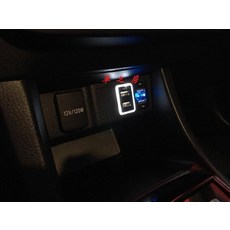 車之房 車美式 防眩光版 白光藍光 雙孔USB 盲塞式 充電橘光 PREVIA SIENNA VIOS YARIS