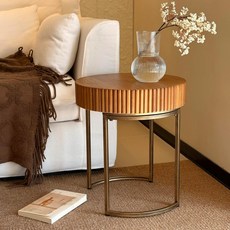 프리미엄 와비사비 & 미드센추리 모던 라운드 사이드 테이블협탁 플루티드 원목 엔드 테이블 및 메탈 다리 거실 침실 발코니 좁은 공간용 소형 악센트, 프리미엄 Wabi Sabi & Mid-Century 모