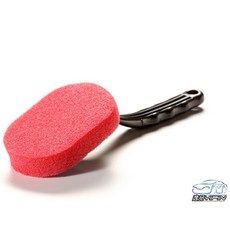 【逸品汽車百貨】台灣製 耐用型輪胎上光刷 汽車美容愛用款 輪胎油刷 輪胎刷 輪胎蠟專用刷 輪胎上油 輪胎蠟刷, 1個, 海綿紅色，握把黑