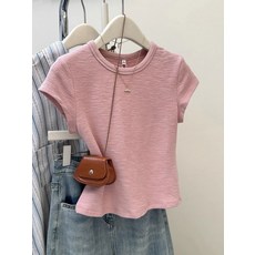 심플한 반팔 여성 티셔츠 여름용 슬림핏 스타일리시한 베이직 상의