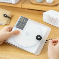 키밍 CD케이스 DVD케이스 CD DVD 앨범 수납함 정리함 보관함 파우치 케이스 DVD수납함 DVD보관함 gus+5565Ap, 투명 베이지, 본상품선택