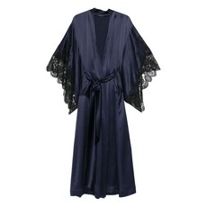 카린길슨 레이스 디테일 가운