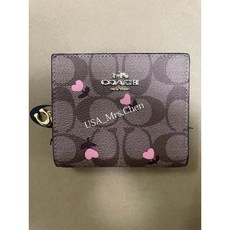 logo證書F73867金色防刮立體真皮短對開標籤，辦公室專業識別證件，耐用防刮材質, 新款卡其愛心花, 1個