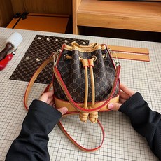 탑씨유 가죽공예 DIY 키트 가죽가방 만들기 diy 세트 직접 만드는 패턴 버킷 크로스백 DIY 키트, 딥브라운, 1세트