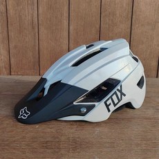 速降越野安全帽 騎行頭盔 登山車帽 適用頭圍55-61, 1個, 白色配黑色 適閤頭圍55-61