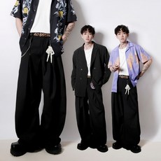 Cleanfit 鉚釘廓形壓摺西裝彎刀褲