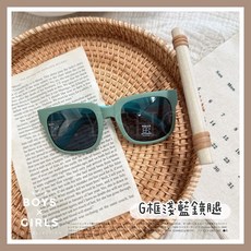 D.Y SHOP 兒童輕量矽膠偏光折疊墨鏡