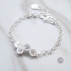 正生純銀 健康快樂 福袋 福字 立體 弧形 寶寶 純銀手鍊 小孩足銀990, 1個, 手圍適合14cm內，每格可扣