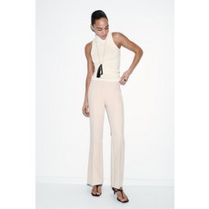 [국내발송] 자라 ZARA 하이넥 슬리브리스 탑 - 스크래치 화이트