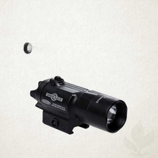 아카데미 에어건 파츠 플래시 라이트 건전지포함 총기 액세서리 라이트 17518 1개입