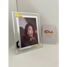 CAA 鄭恩地簽名照 證書 禮盒裝, 2, 樣式