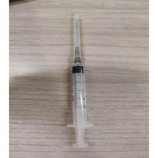 디아크몰 여드름을 짜서 감압을 풀고 실리콘 모의 인간 얼굴을 꼬집는 쫀득 말랑이, 11. 주사기
