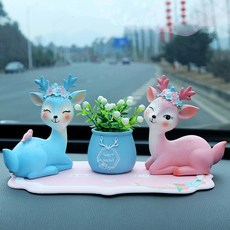 可愛小鹿汽車擺件 - 中控臺飾品 居家/客廳擺飾 交換禮物, 1個, 靜思藍+優雅粉+藍色吉祥果+粉色防滑墊