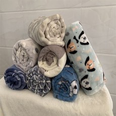 綠森林 法蘭絨毛毯 午休保暖毯 寵物毯