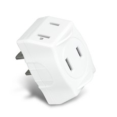 動力公牛 美式T型變向三面插PB-33 / 日式D型變向3面插座PB-822 / 轉向三面插PB-823R/PB-835R, 1個, PB-822/日式D型變向3面插座