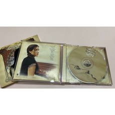 Vanessa 凡妮莎 專輯CD 不平凡 Be not nobody 正版專輯，高品質音樂享受，值得珍藏, 1