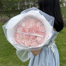 桃園出貨 送女友 閨蜜 母親節禮物 畢業禮物 碎冰藍玫瑰花束黑騎士玫瑰花送聖誕節禮物女朋友送男友香皂花成品Ki, 19朵火烈粉玫瑰+浪漫燈串, 1個