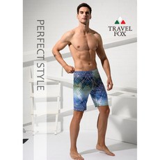 TRAVEL FOX夏之戀大男寬口泳褲C20907，時尚印花寬口泳褲，舒適快乾，多種尺寸