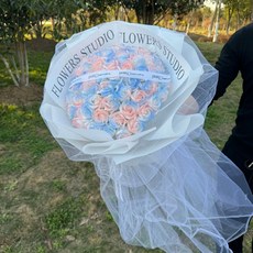 FLOWERS STUDIO 永生乾燥花束 畢業生日玩偶花束, 超大【52朵人魚姬】+浪漫燈串-賀卡