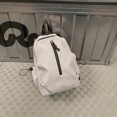 旅遊小型輕便揹包新款登山包旅行休閒戶外大學生簡約雙肩包書包, 淺灰色