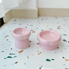 花瓣貓碗陶瓷防黑下巴寵物碗護頸防打翻狗狗碗大口徑雙碗寵物用品, 粉紫色矮款+粉紫色高款,陶瓷碗+硅膠勺 顏色隨機發, 1個