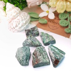 藍晶石與鉻雲母共生礦(稀有礦) 前世回憶、心靈感應、同理心