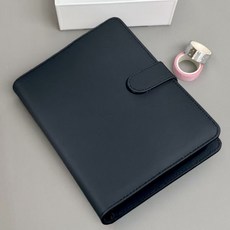 【新品】可擕式活頁卡冊 小卡收納冊, 1個, 【A5】純黑色pu卡冊+2擋板,+30張明信片內頁【30卡位】
