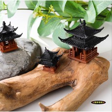 迷你中式古建築庭院擺件：書房涼亭四角亭日式亭院亭子盆景微景觀假山水陸缸魚缸造景模型, 1個, 小號（長3.4*寬3.4*高3.7cm）