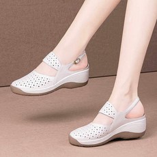 Ashysnow 소프트 펀칭 샌들 여성 여름 리얼 가죽 라운드 컴포트 웨지 5cm 엄마 신발 캐주얼 샌들