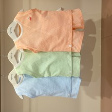[아가방]강남점* 상큼한 3가지 컬러/ 신축성이 좋은 원단으로 편안하게 입을수있는 민소매 실내복/ 안심 무형광
