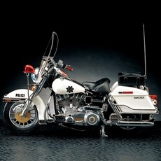 (선물완구) 아카데미과학 1/10 할리데이비슨 경찰용 오토바이 15500