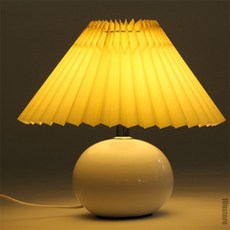 오늘발견 테이블스탠드 감성 조명 아늑한 침실 만들기 신혼집 인테리어 소품