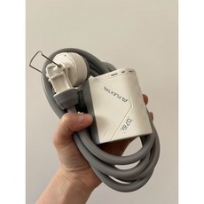 FLEXTAIL 魚尾 戶外便攜式淋浴器 露營無線電動花灑 宿舍簡便洗澡神器, 1個, TINY SHOWER TS2500