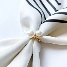 爆 披肩 腰果花方巾抹胸絲巾發帶夏季薄款腰帶女夏扎頭發披肩綁包法式頭巾, 大小珍珠扣金色, 1個