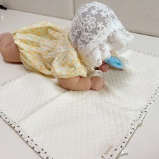 마롤로뜨 아기 방수패드 건조기가능 양면 방수요 신생아 유아용, 아이보리 플라워, 1개