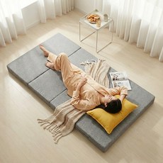 리보아 4단 접이식 토퍼 매트리스 바닥 수면매트 방수